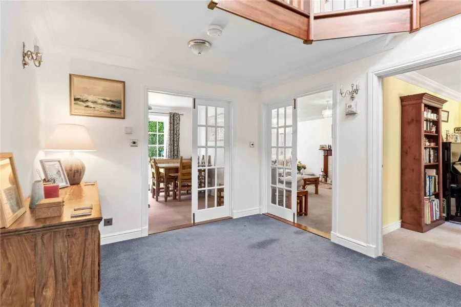 with 5 bedrooms in Sewards End, Nr Saffron Walden, CB10, photo 6