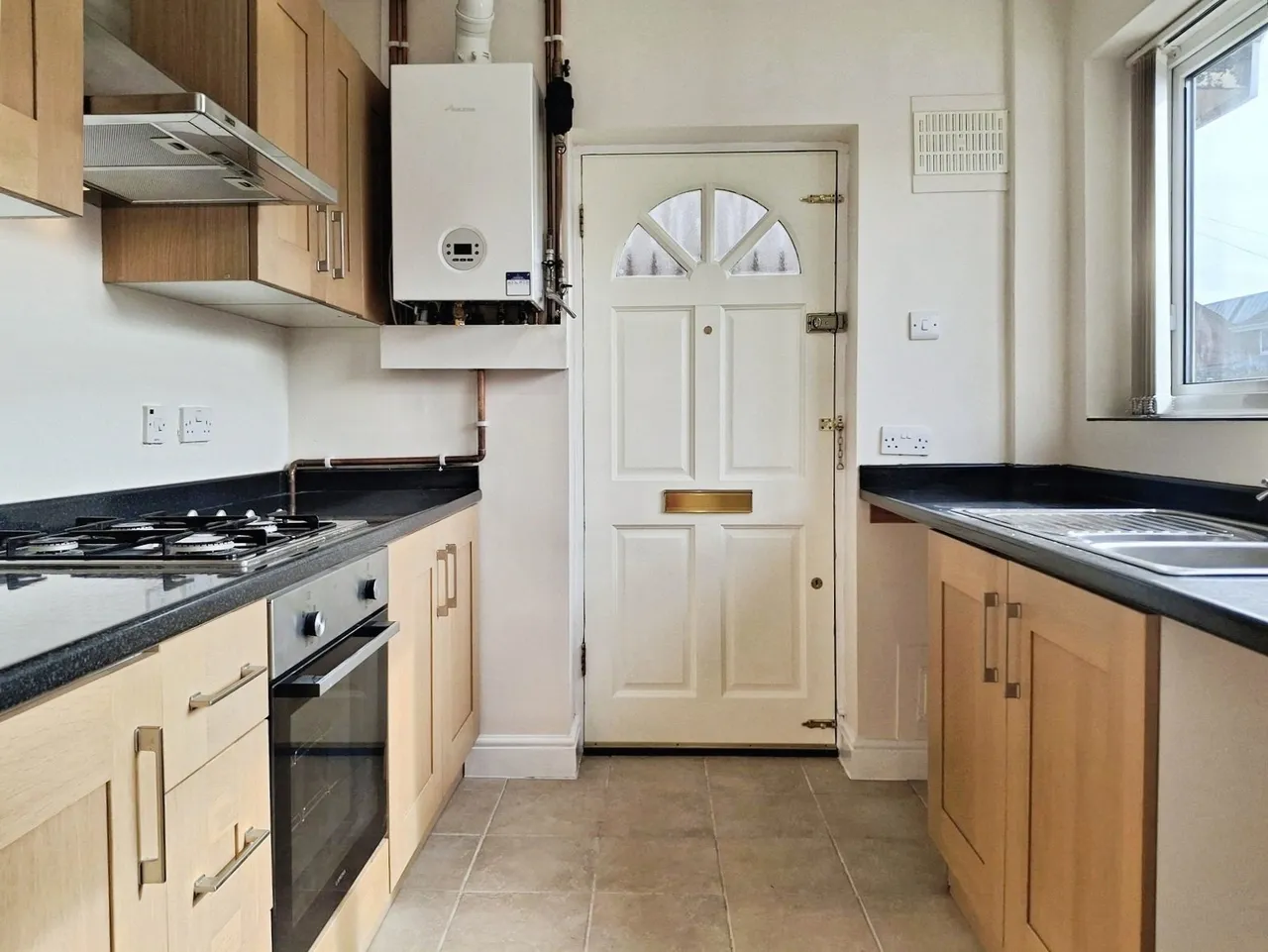 The Deansway, Kidderminster, photo 9