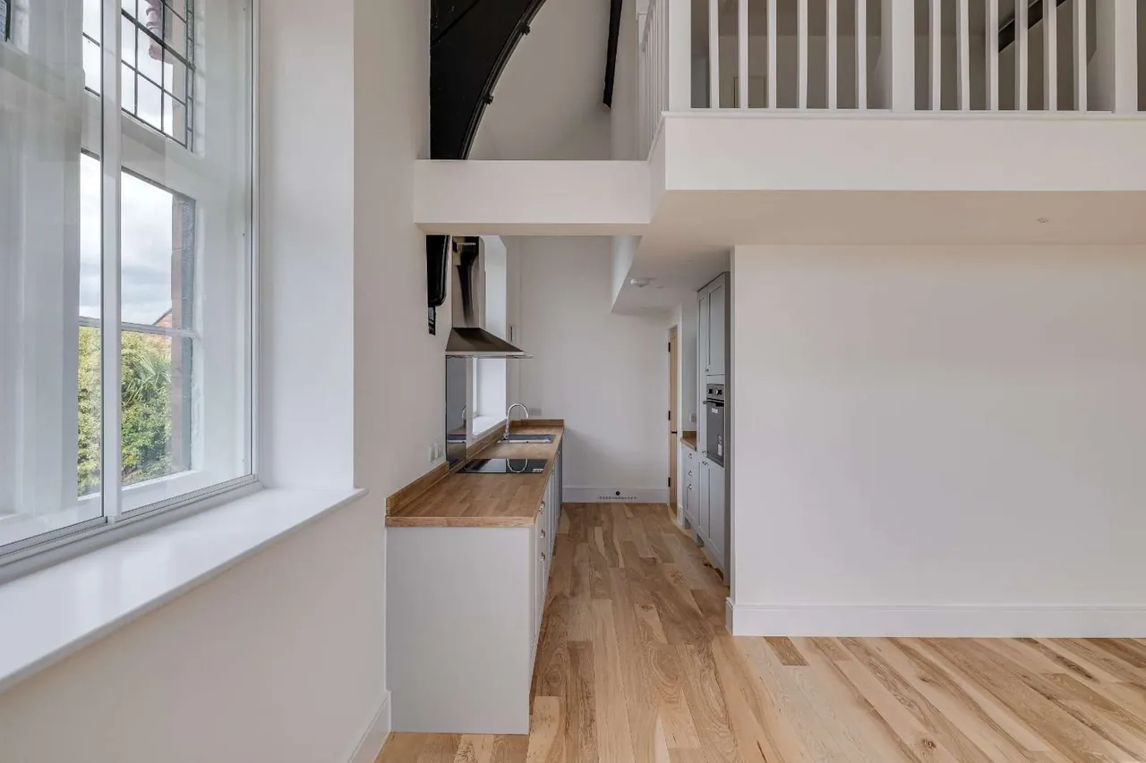 Overleigh Road, Chester, Cheshire, CH4 7HL, photo 4