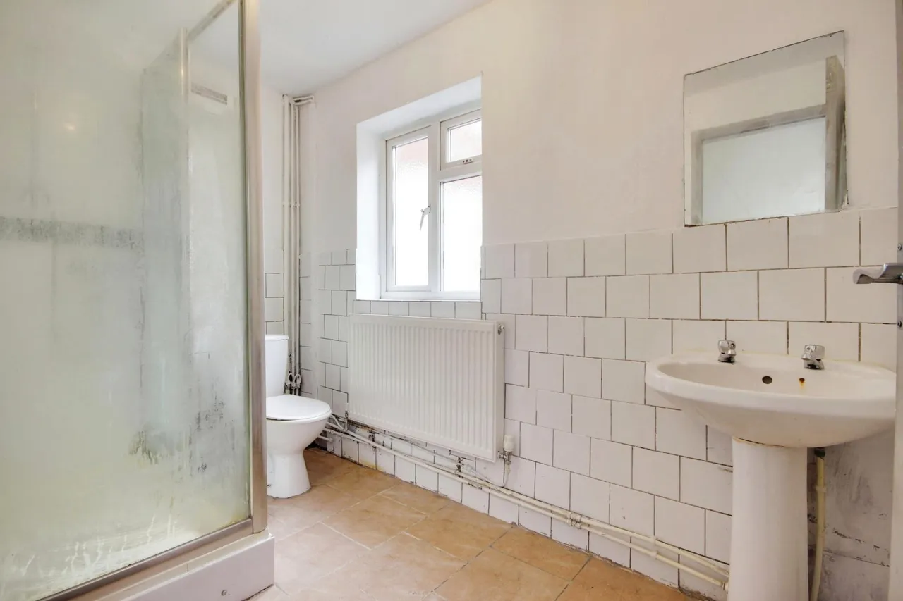 Barton Street, Barton, Gloucester, GL1, photo 12