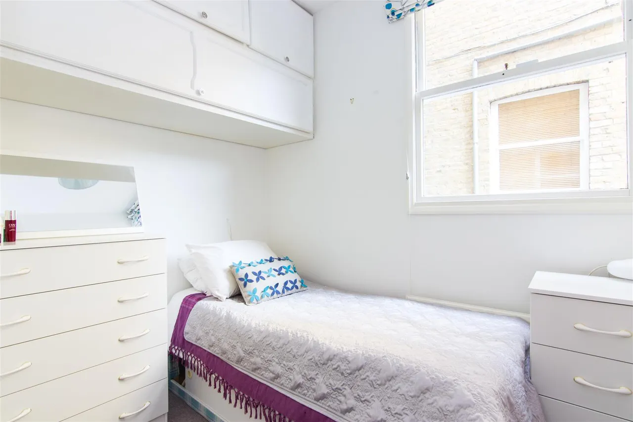 Sheen Lane, East Sheen, SW14, photo 7