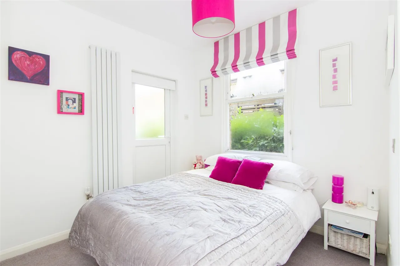 Sheen Lane, East Sheen, SW14, photo 4