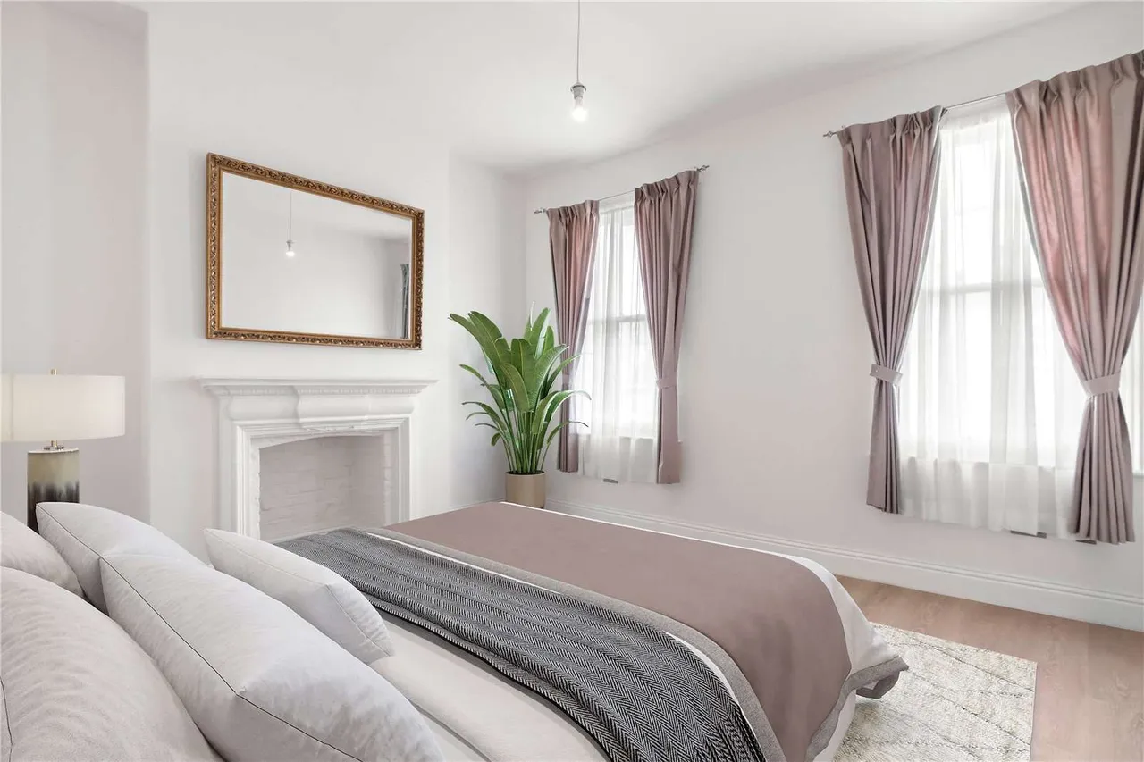 Battersea Park Road, London, SW11 4LR, photo 5