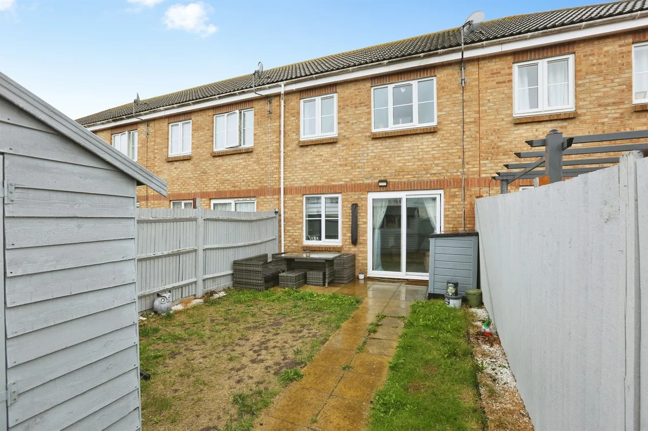 Lovelock Terrace, Gosport, photo 12