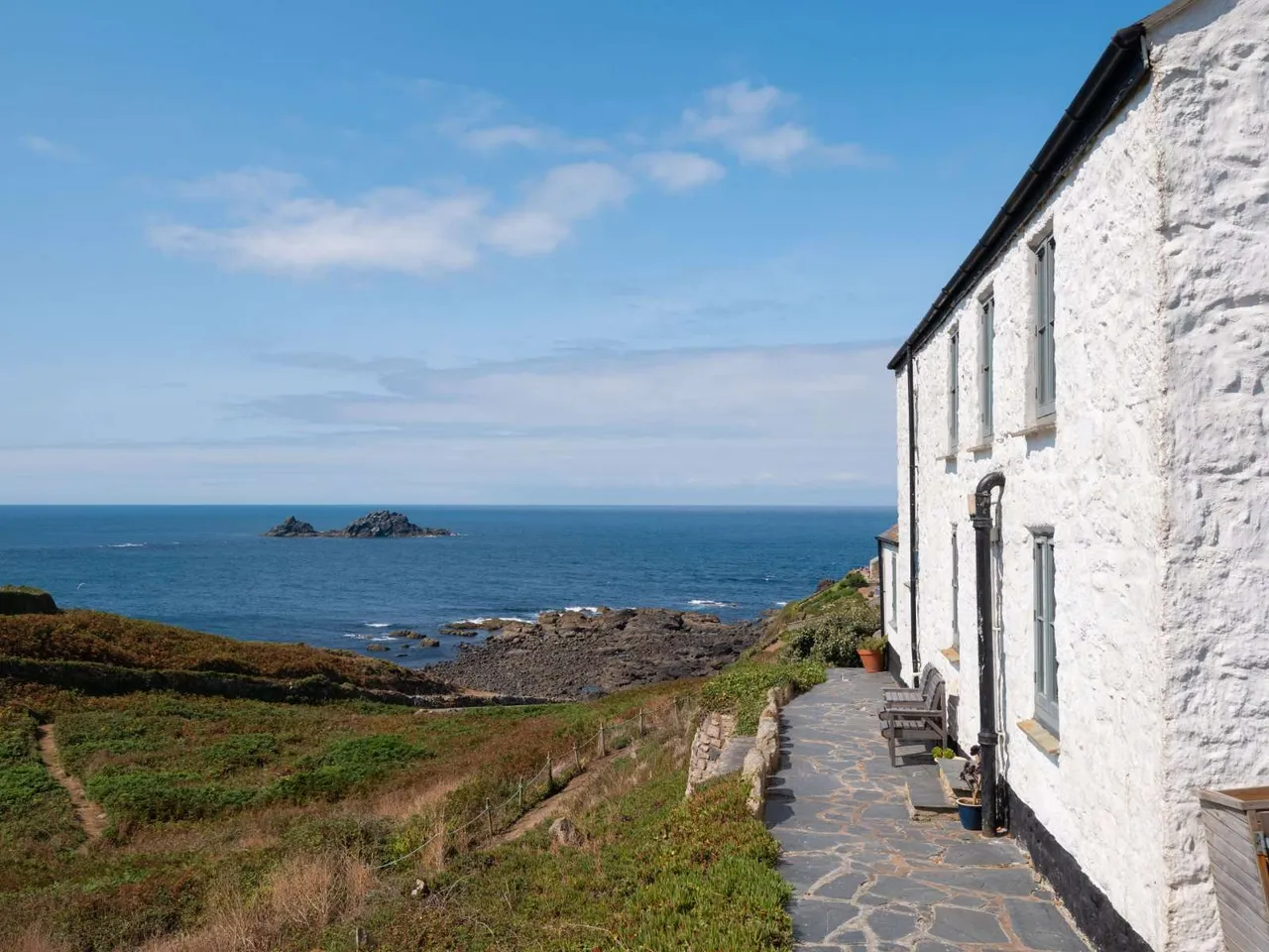 Cape, St. Just, TR19, photo 2