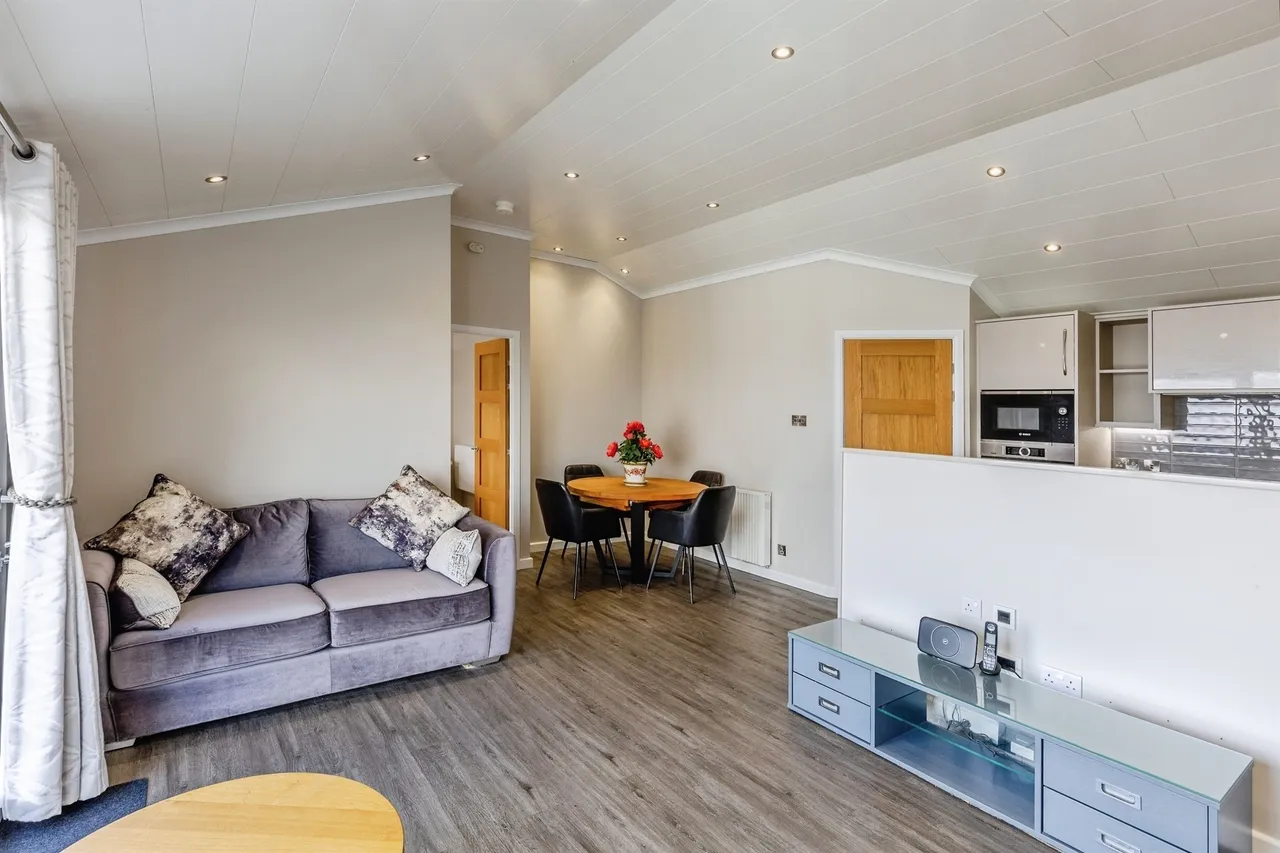 Coast Road, Walton Bay, BS21, photo 4