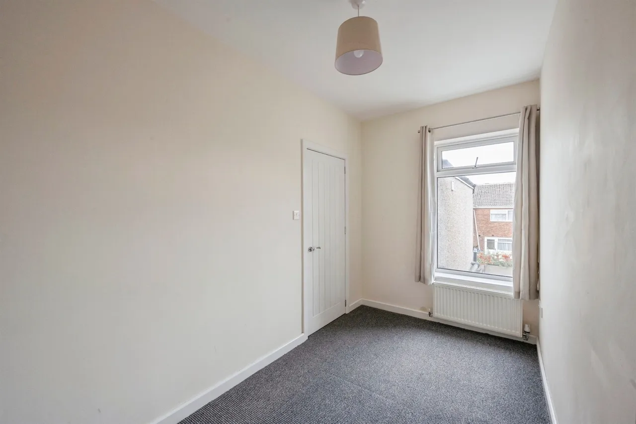 Kings Road, Askern, DN6, photo 10