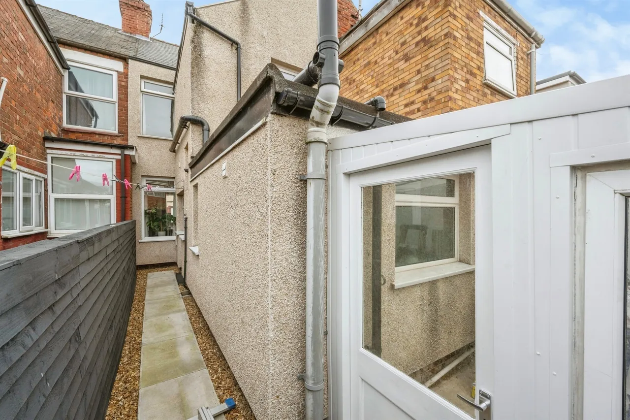 Kings Road, Askern, DN6, photo 13