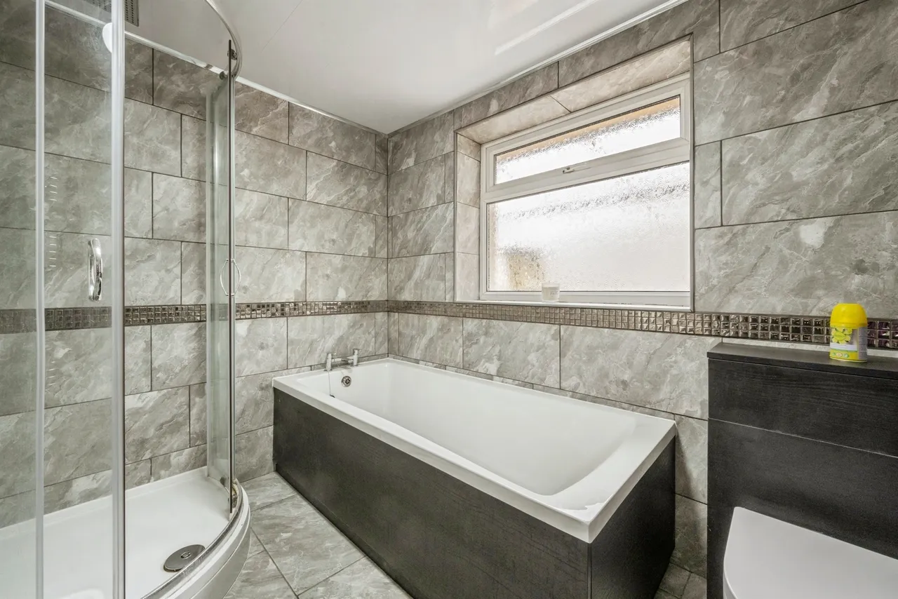 Kings Road, Askern, DN6, photo 7