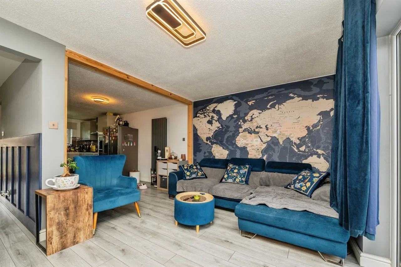 Martindale Close, Worcester, WR4, photo 3