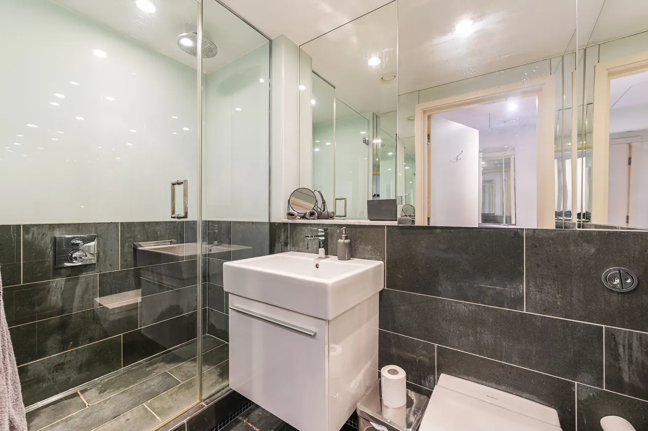 Apartment 6 Bramah House, 9 Gatliff Road, London, photo 6