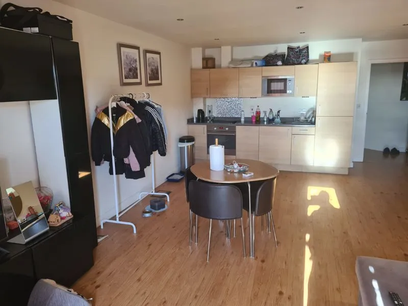 Heritage Avenue, London NW9 5FY, photo 4