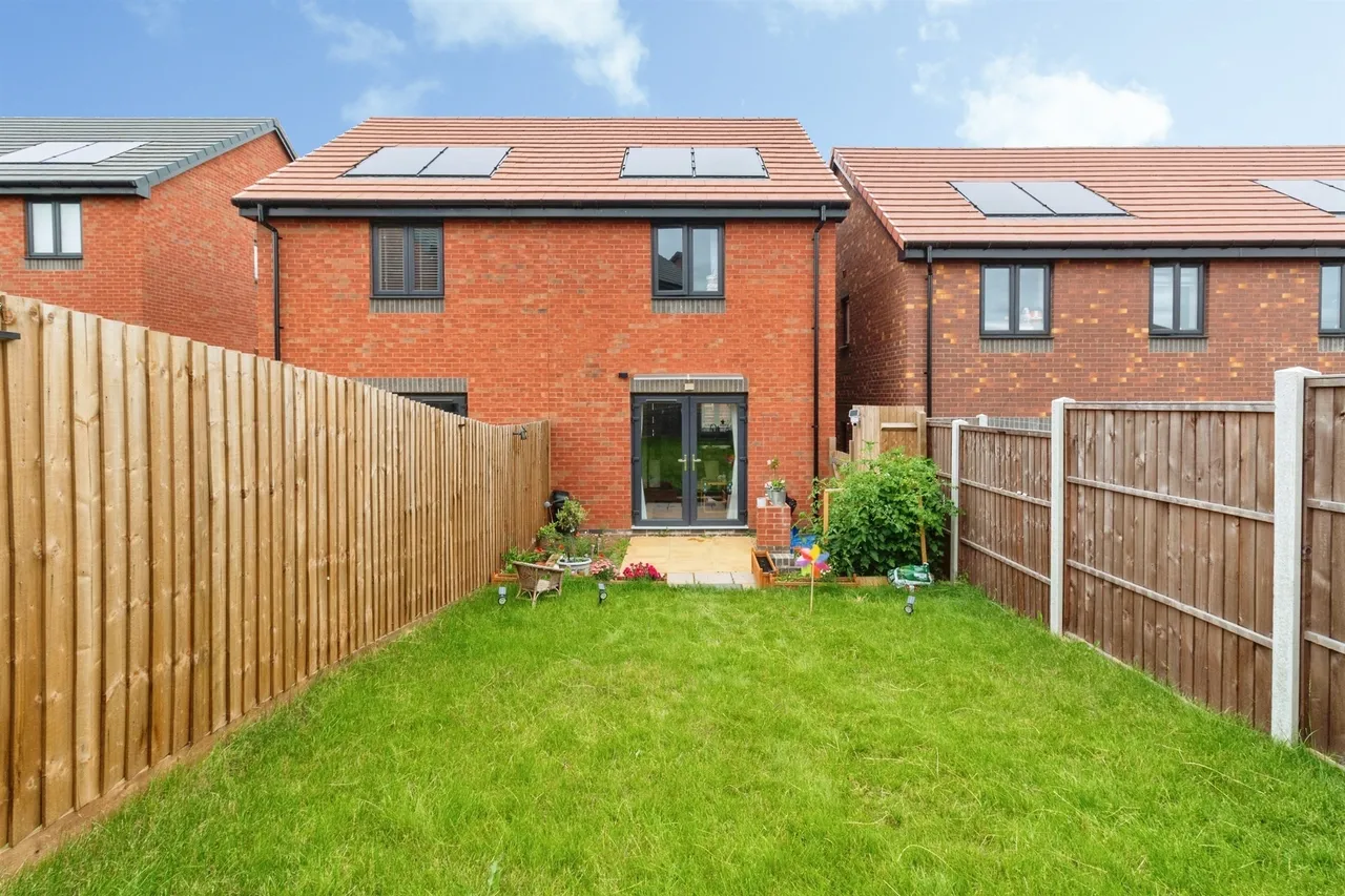 Stokesay Lane, Stafford, ST16, photo 11