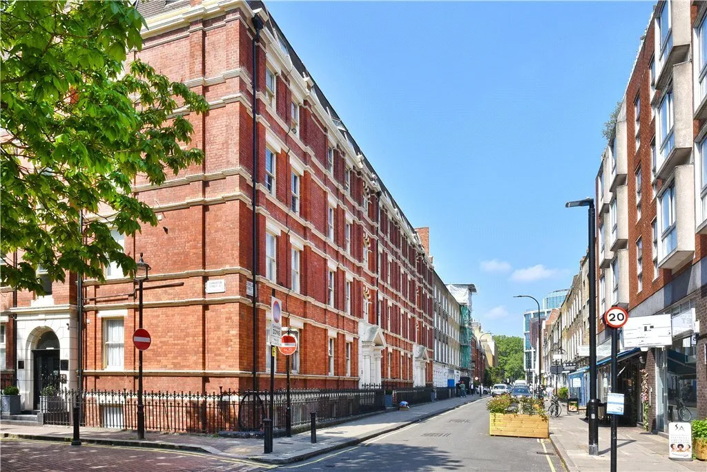 Cleveland Street, Fitzrovia, W1T, photo 8