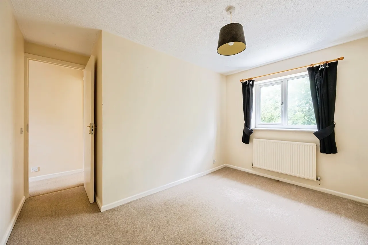 Collen Close, Chippenham, SN14, photo 8