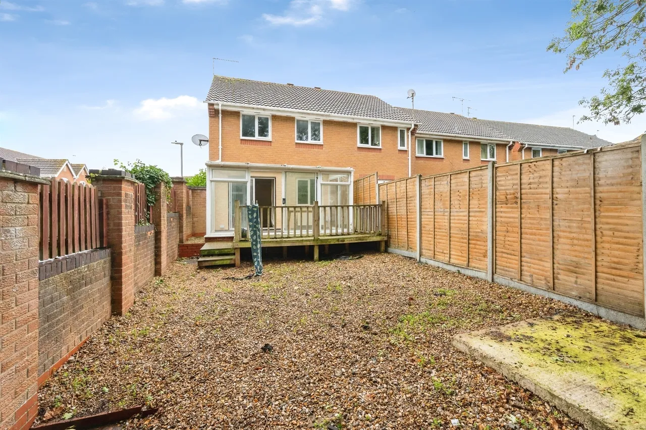 Collen Close, Chippenham, SN14, photo 3