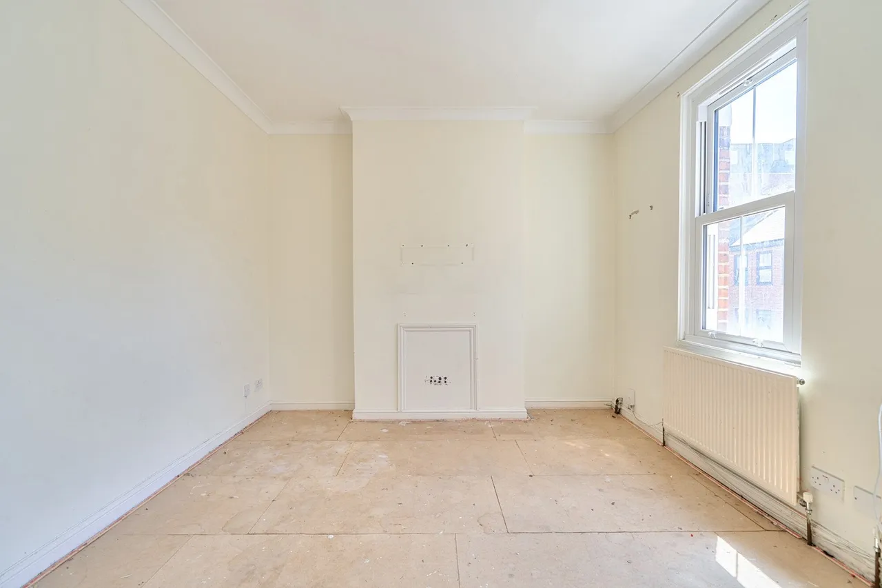 Cowthorpe Road, SW8, photo 2