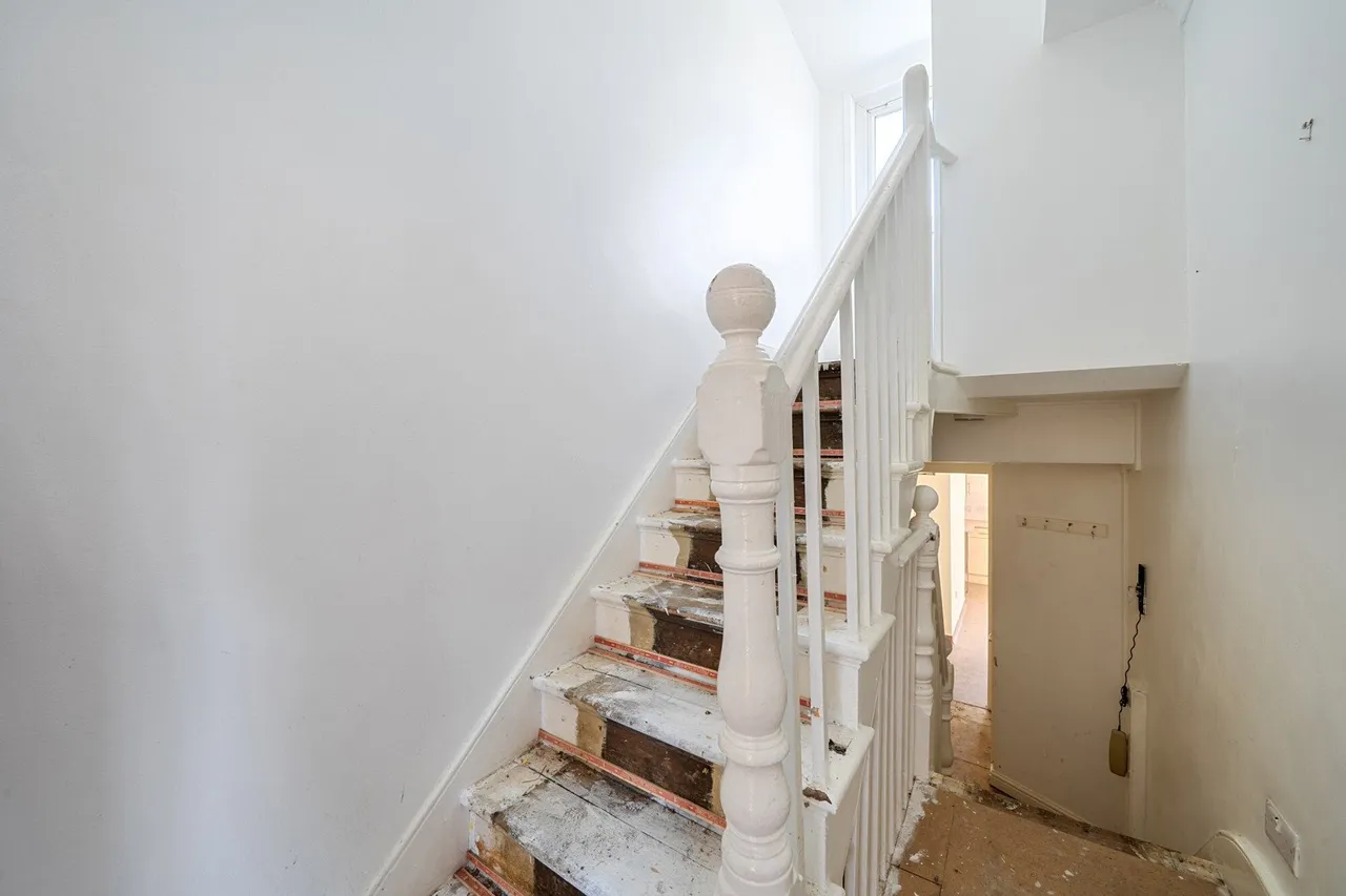 Cowthorpe Road, SW8, photo 11