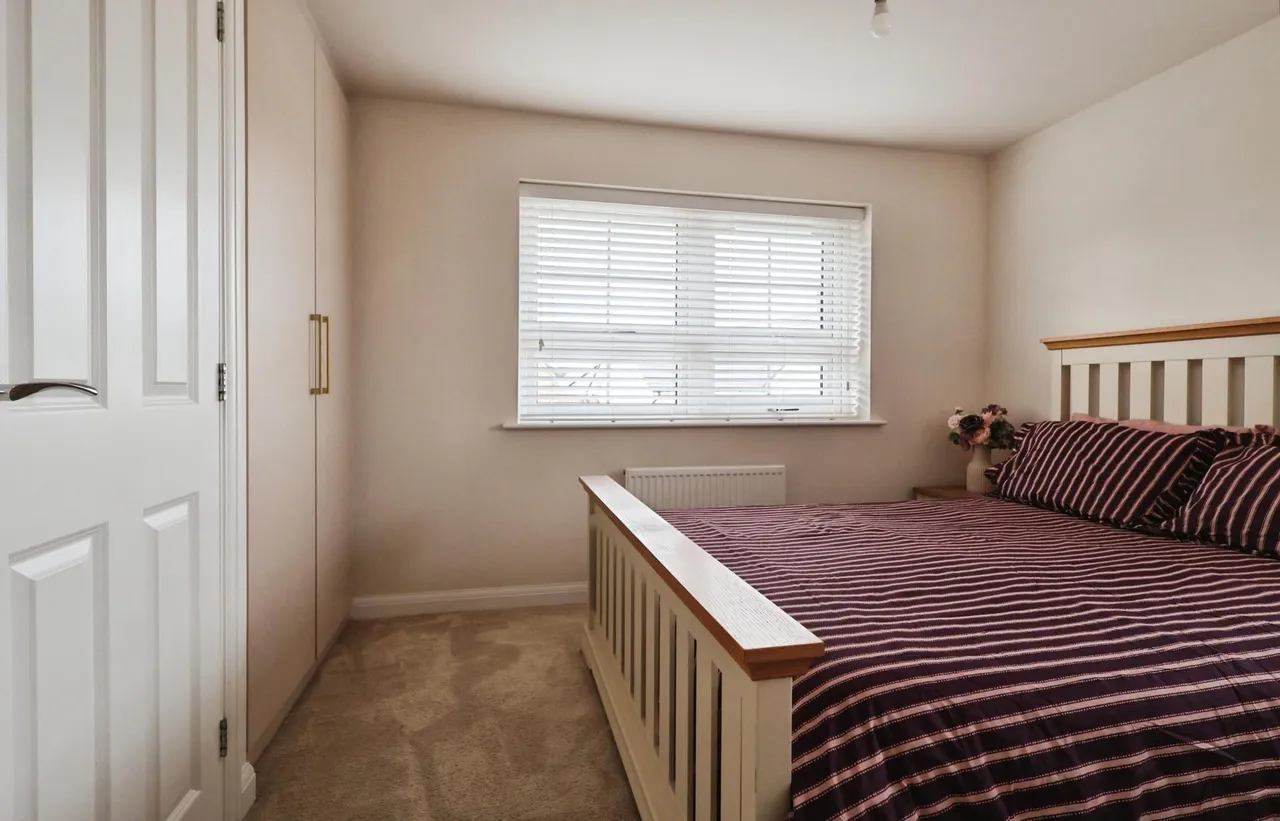 Brassey Way, Henlow, SG16, photo 20