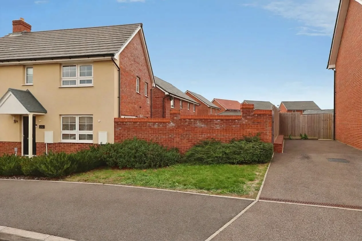Brassey Way, Henlow, SG16, photo 34