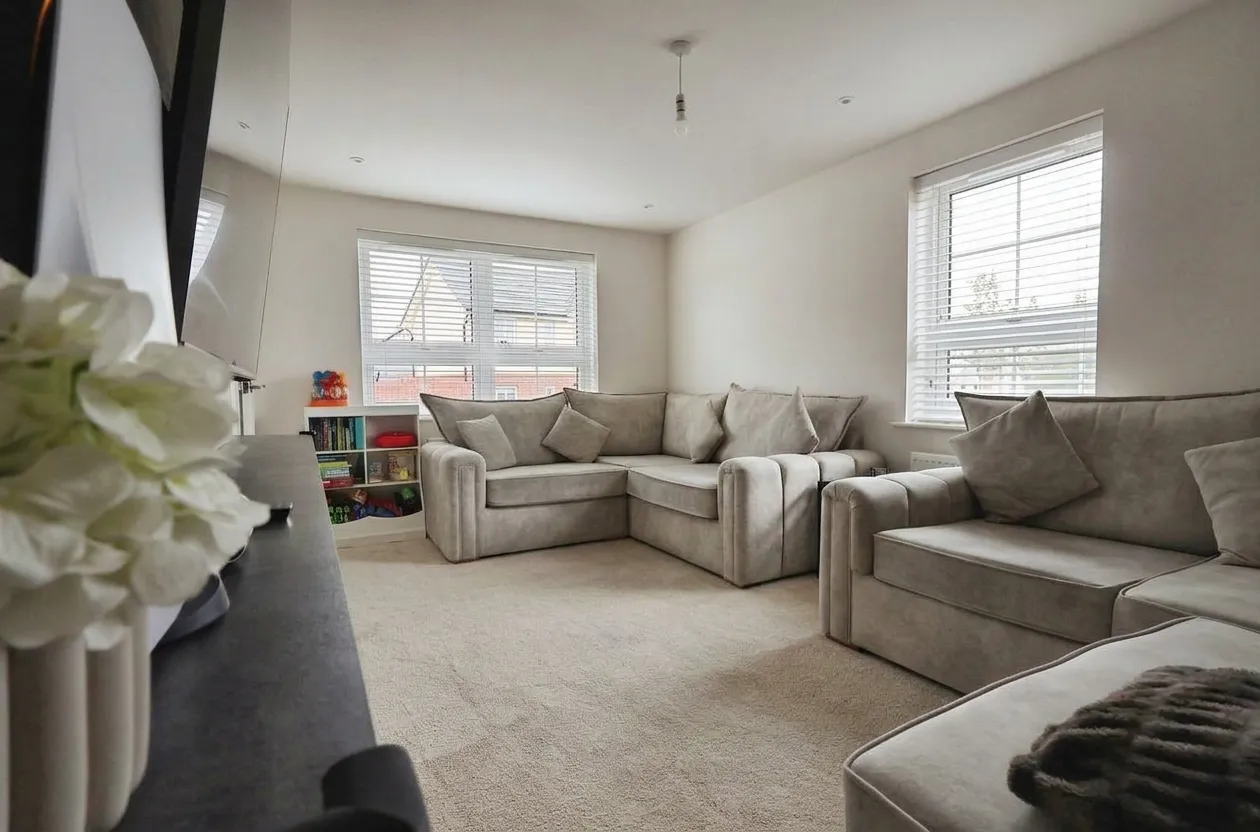 Brassey Way, Henlow, SG16, photo 10