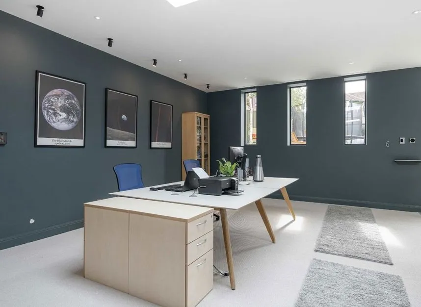 Carlisle Road, Hampton, TW12, photo 16