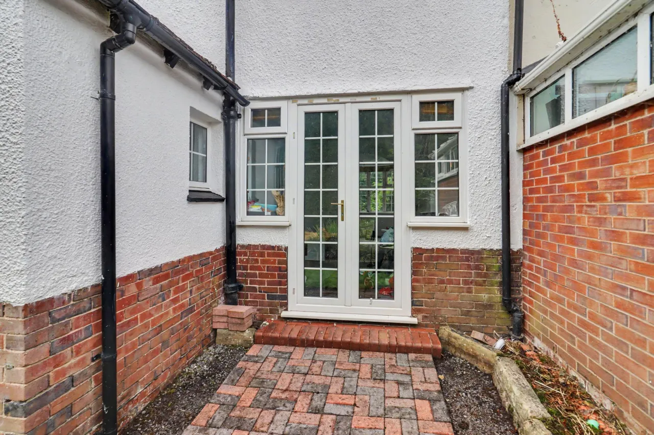 Newcastle Road, Madeley, photo 19