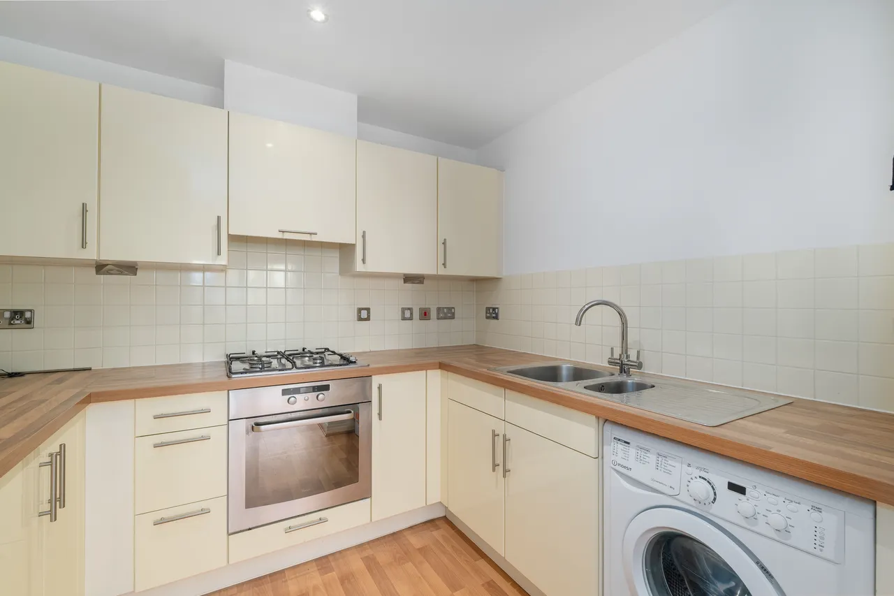Newport Avenue, London, E14, photo 10