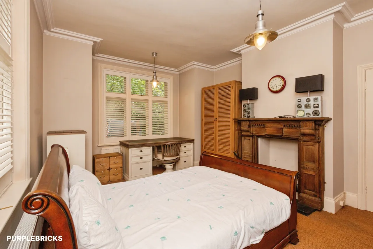 London Road, Camberley, GU15, photo 18