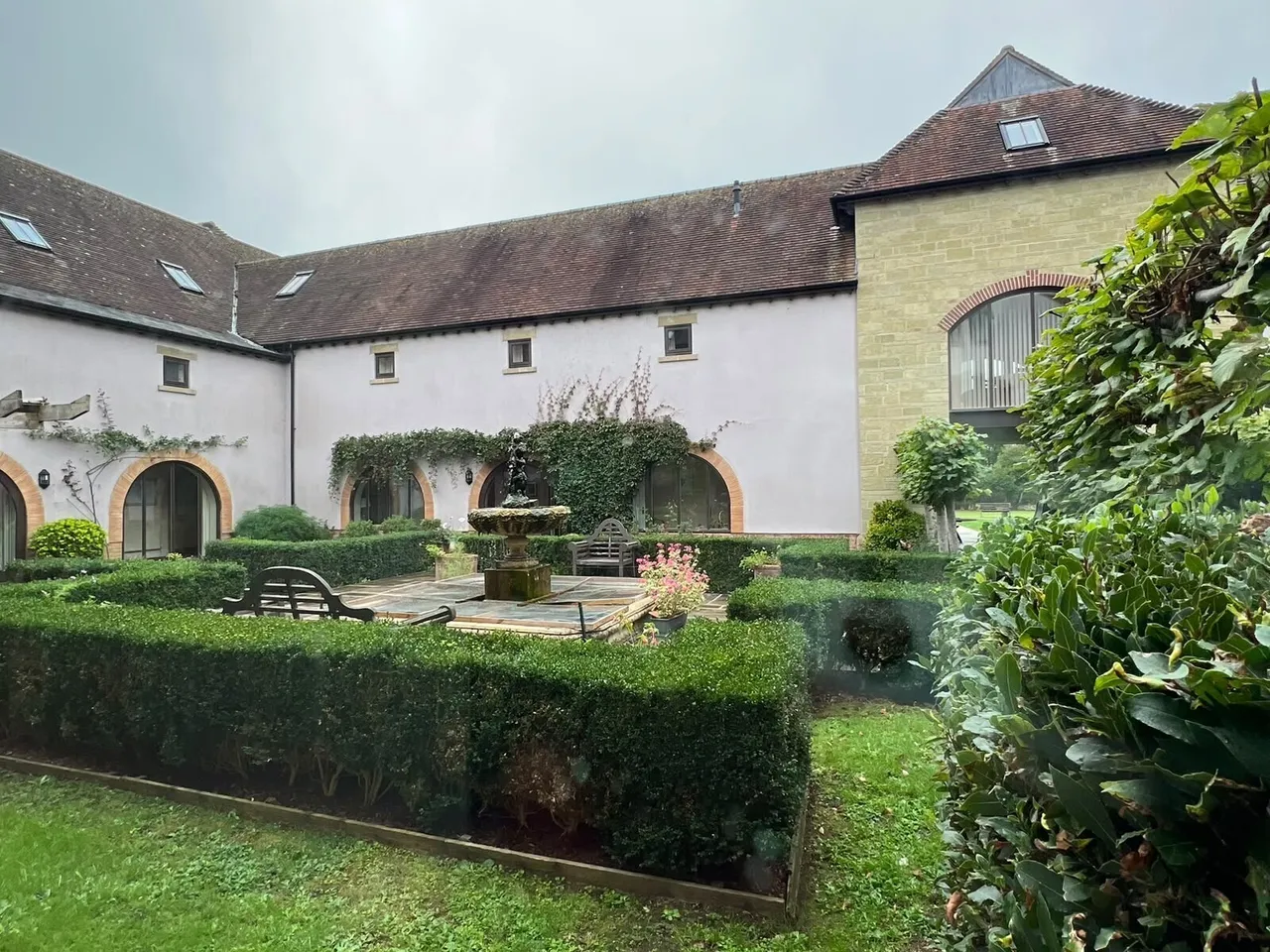 Motcombe Grange, SP7, photo 10