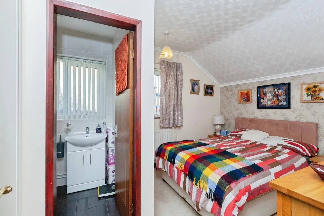 Gwendoline Drive, Countesthorpe, LE8, photo 9