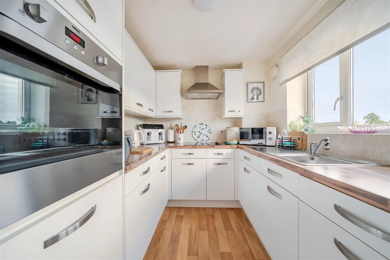 Northampton Road, Market Harborough, LE16, photo 2