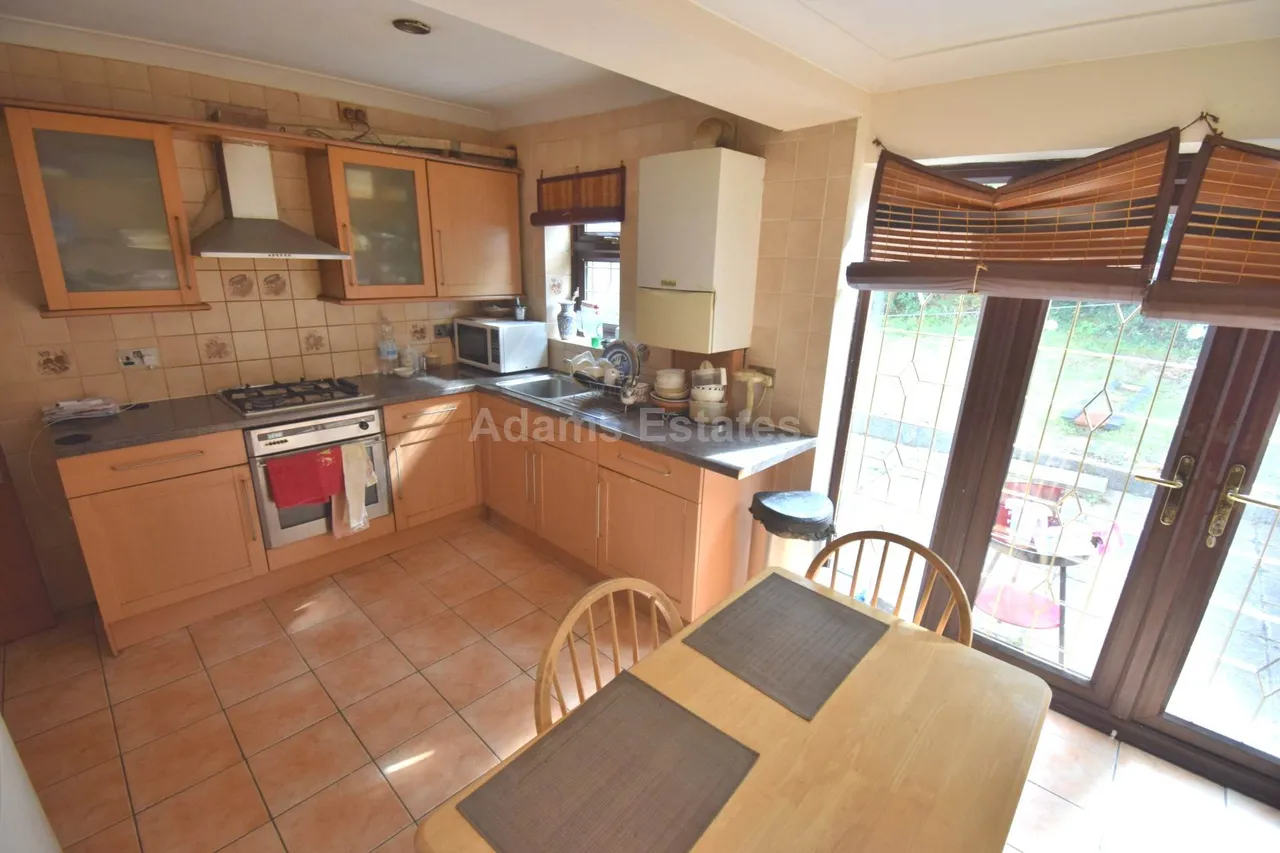 St Peters Road, Reading, RG6 1NT, photo 5