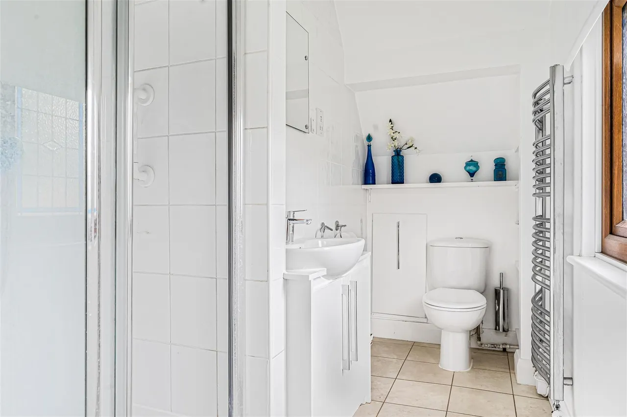 Shepherds Lane, Caversham, RG4, photo 13