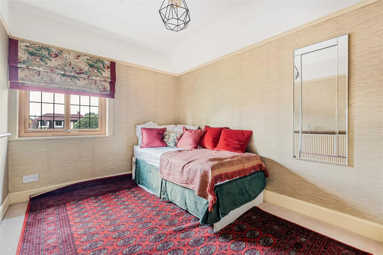 Shepherds Lane, Caversham, RG4, photo 16