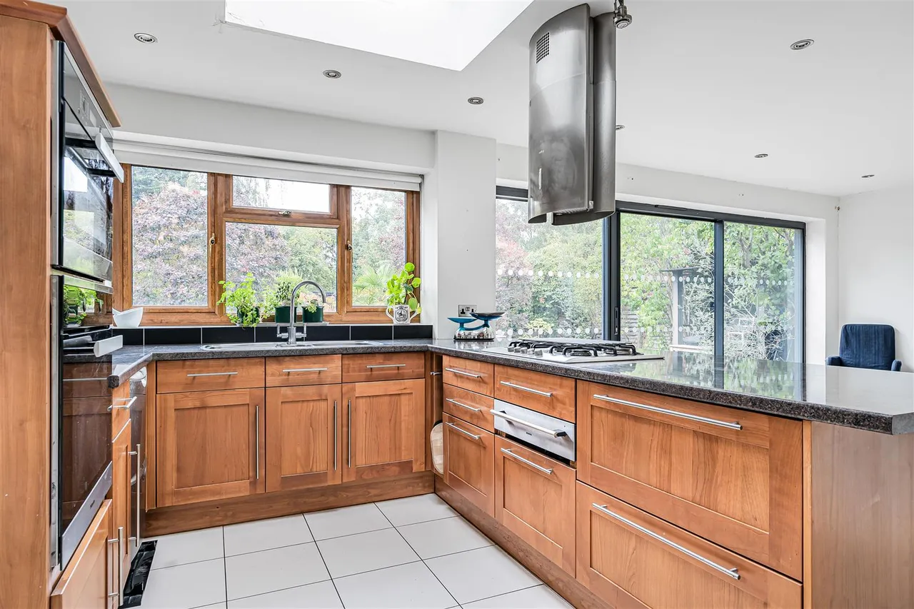 Shepherds Lane, Caversham, RG4, photo 9