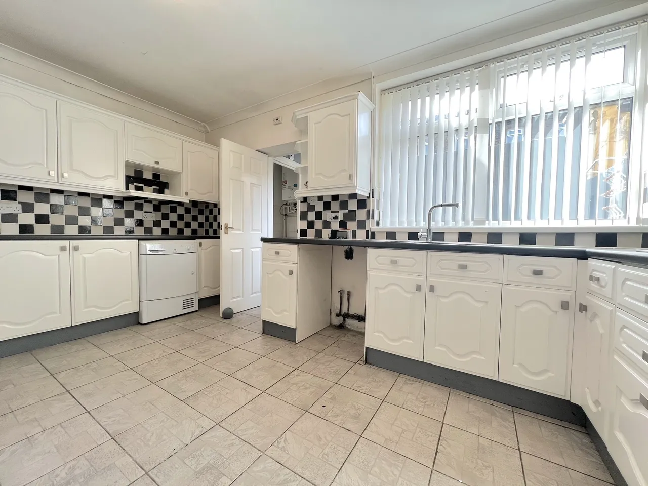 Pleasant View PONTYPRIDD, CF37, photo 4