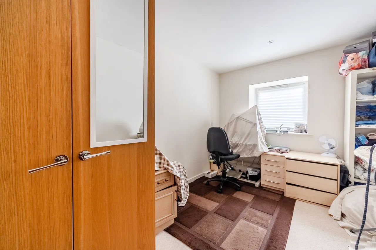 22 Monarch Court, Howard Road, Stanmore, photo 9