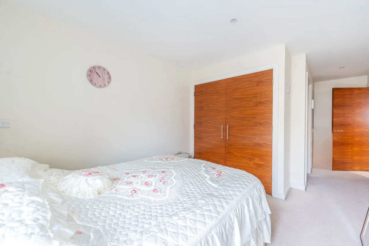 22 Monarch Court, Howard Road, Stanmore, photo 7