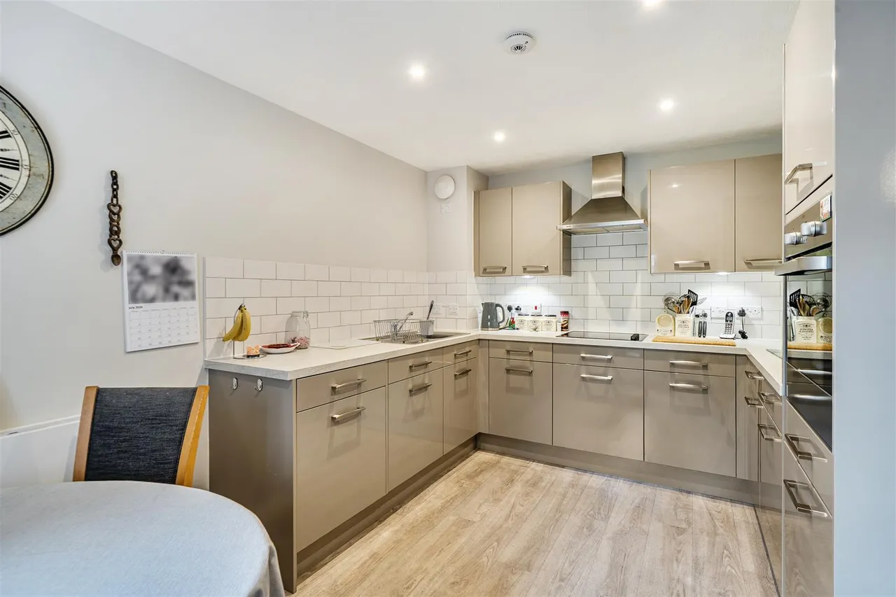 York Road, Wetherby, LS22, photo 3