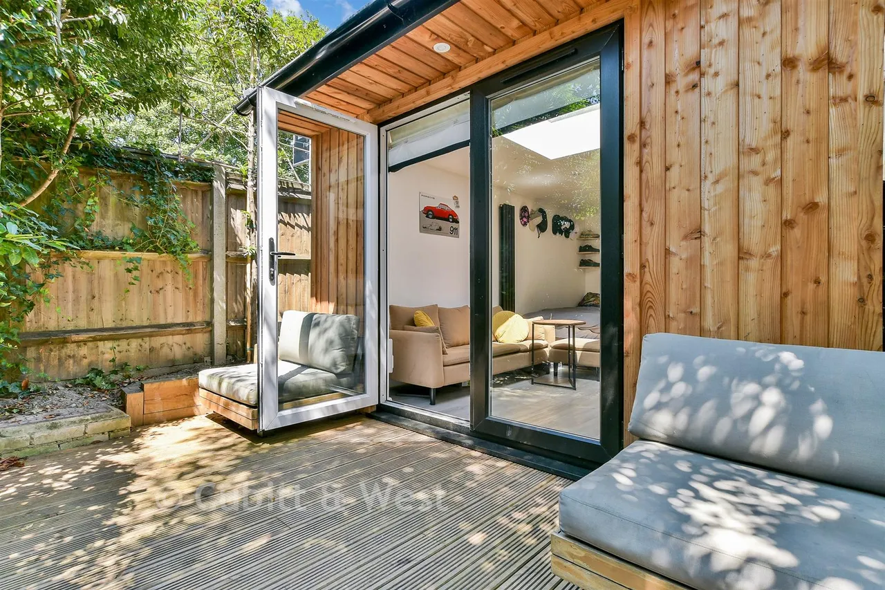 Fox Lane, Reigate, RH2, photo 14