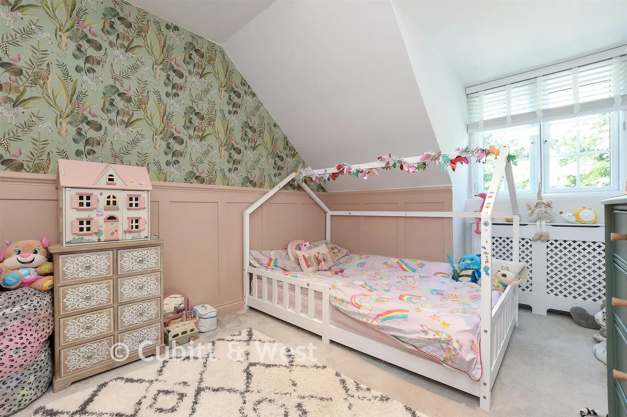 Fox Lane, Reigate, RH2, photo 8