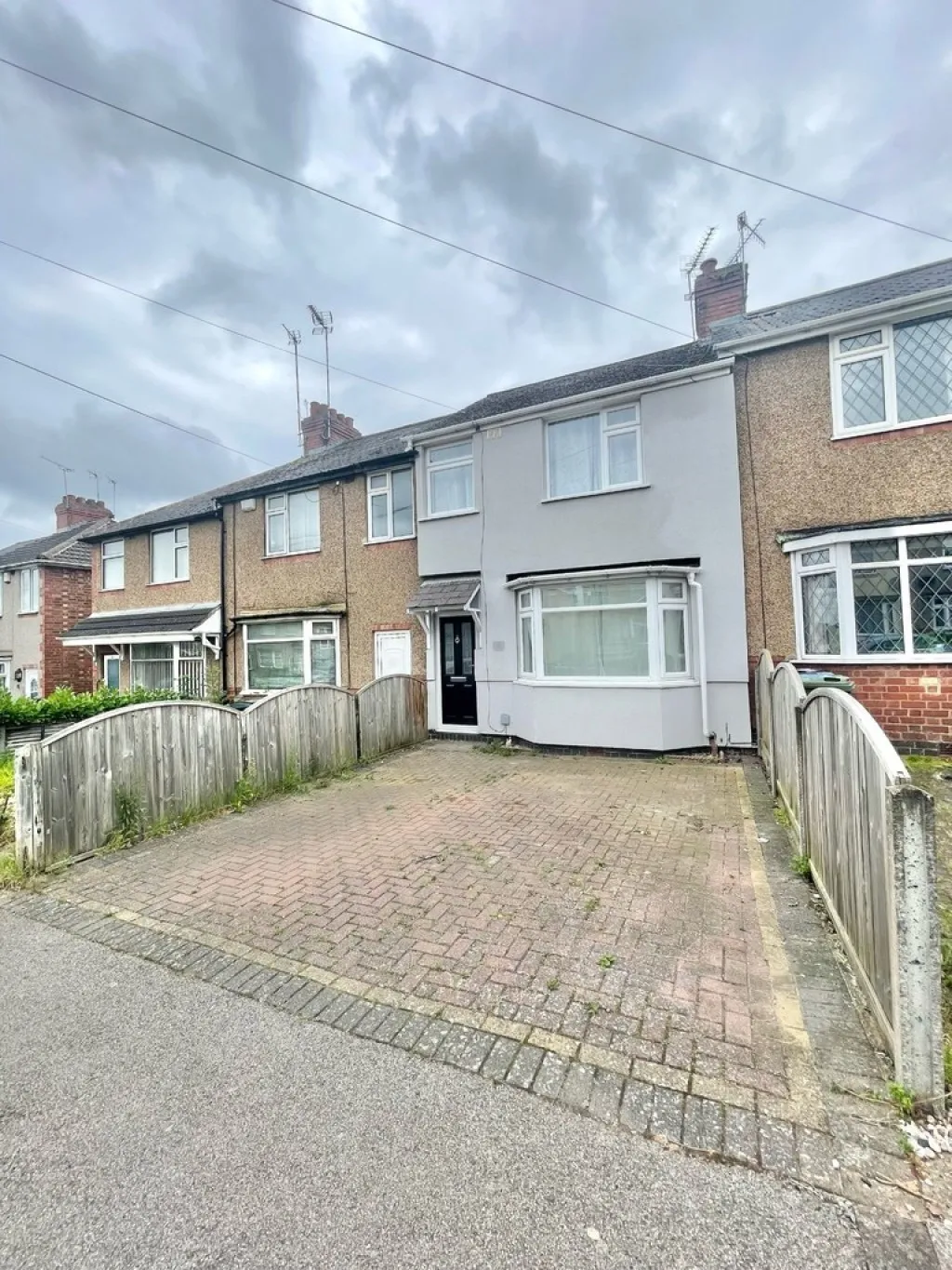 3 bed property to rent — Limbrick Avenue, Coventry