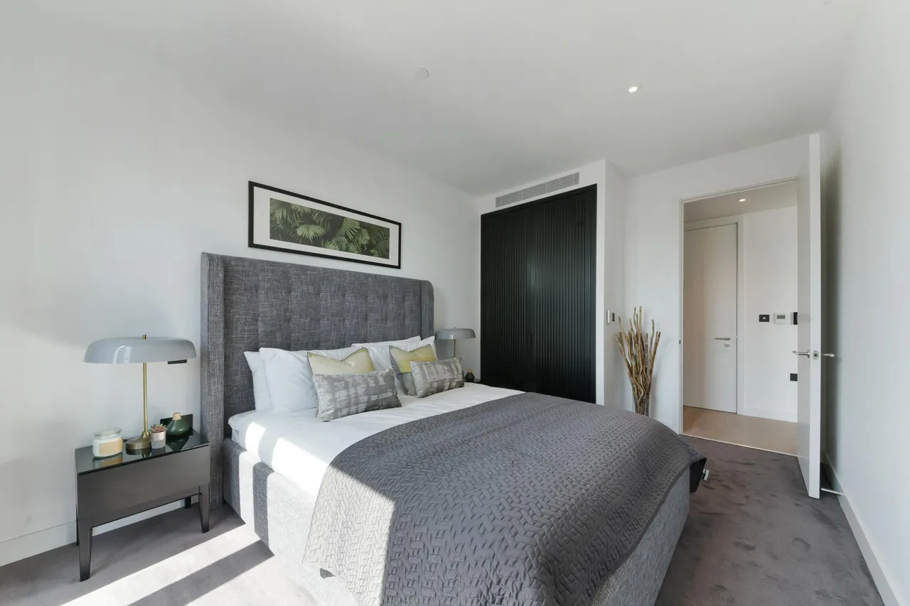 Embassy Gardens, Nine Elms, SW11, photo 5