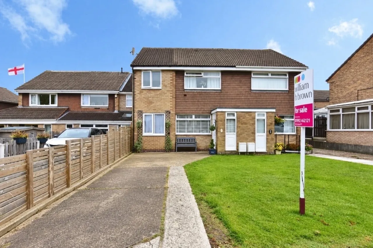 3 bed house for sale, Pine Close, Killamarsh, S21
