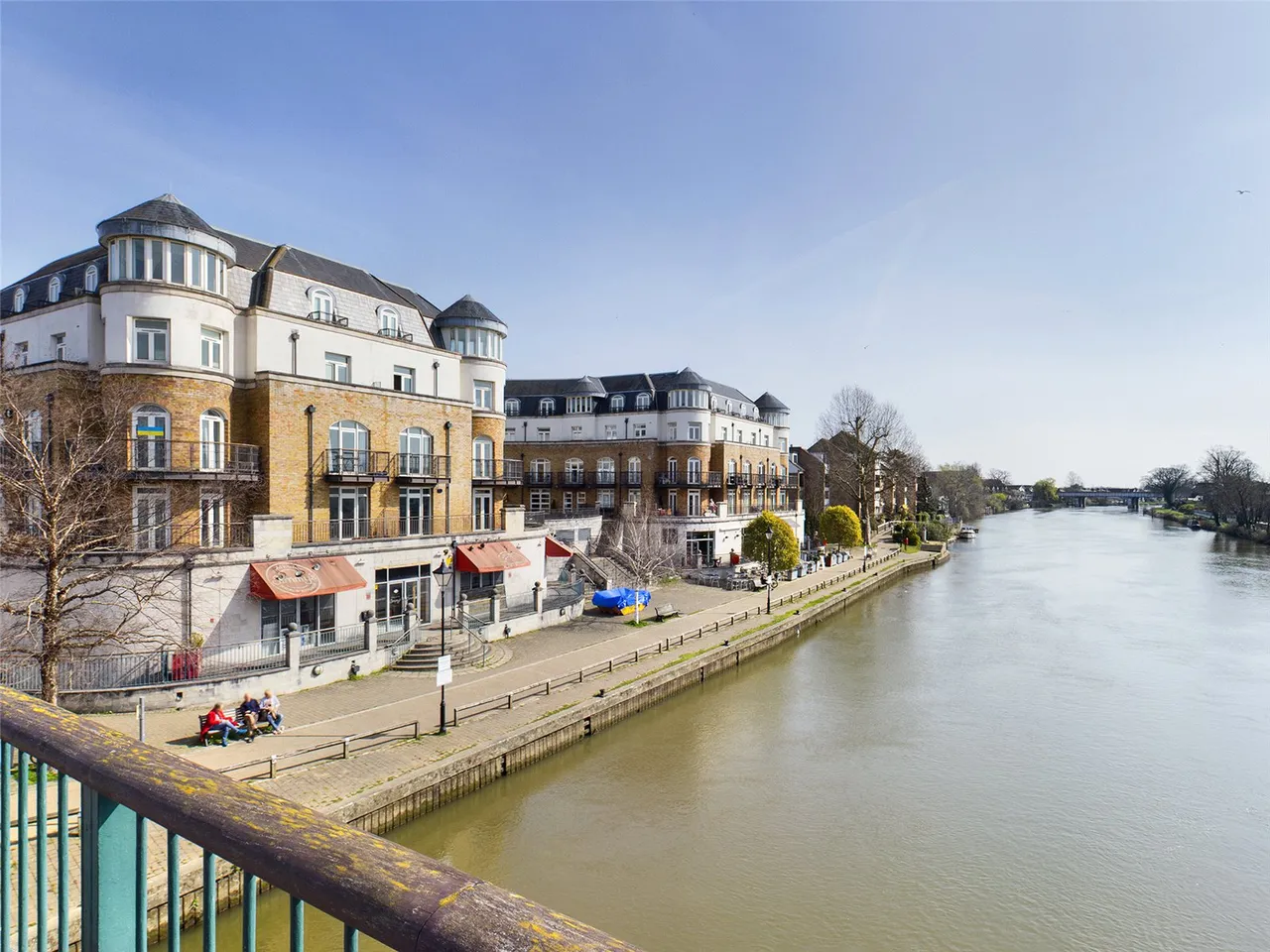Clarence Street, Staines-Upon-Thames, TW18, photo 2