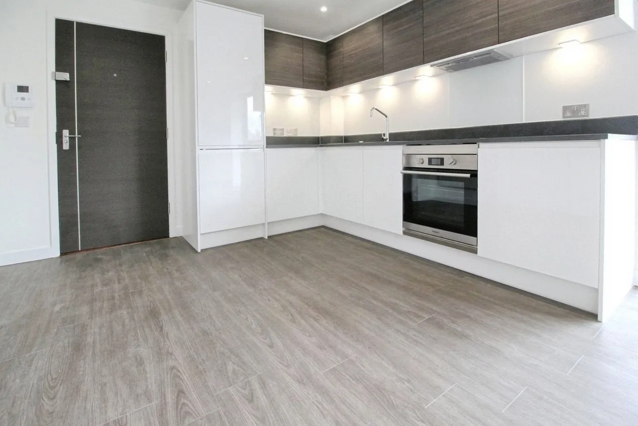 Albert Street, Fleet, Hampshire, GU51 3RJ, photo 6