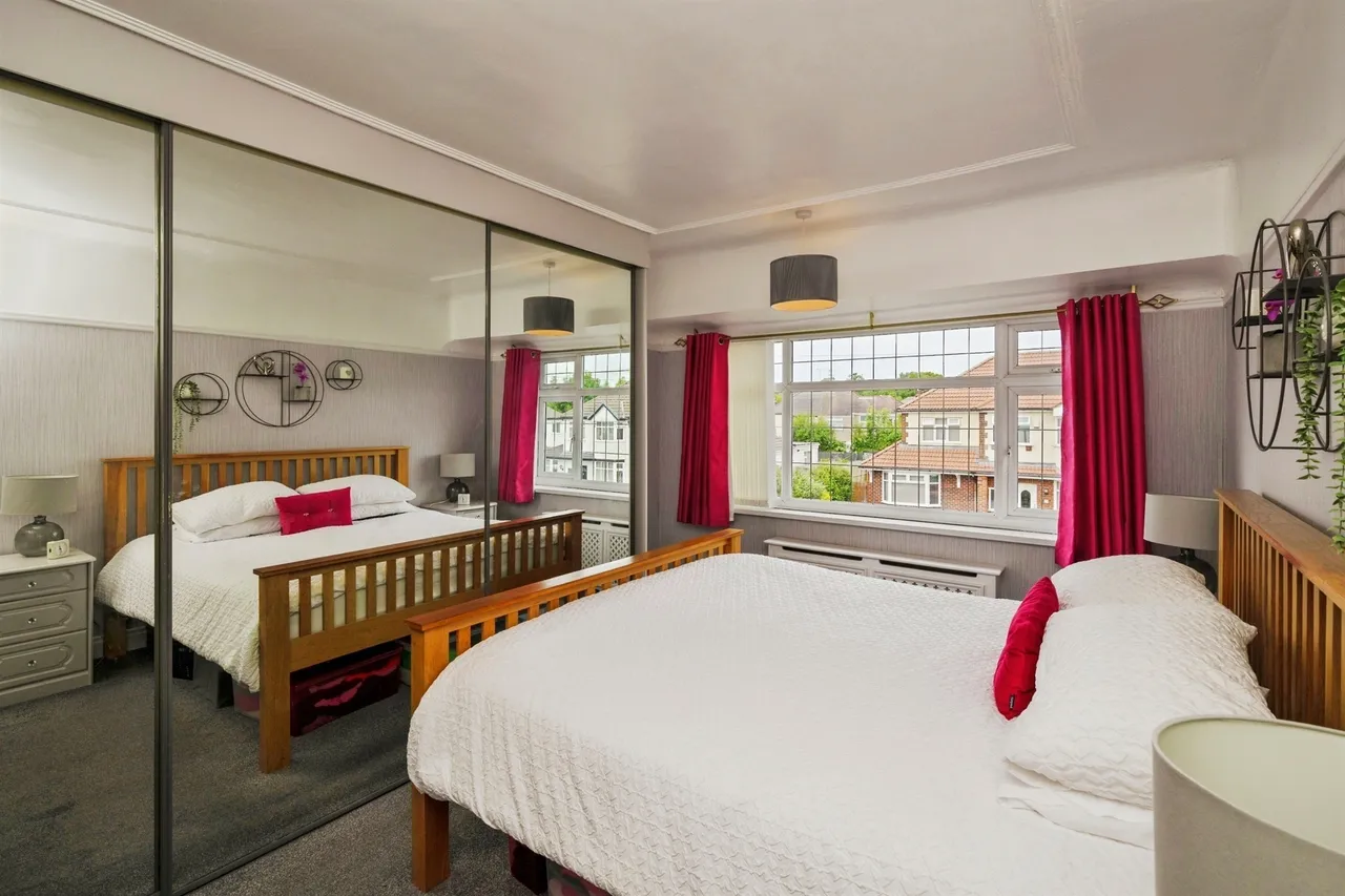 Loretto Drive, Wirral, CH49, photo 8