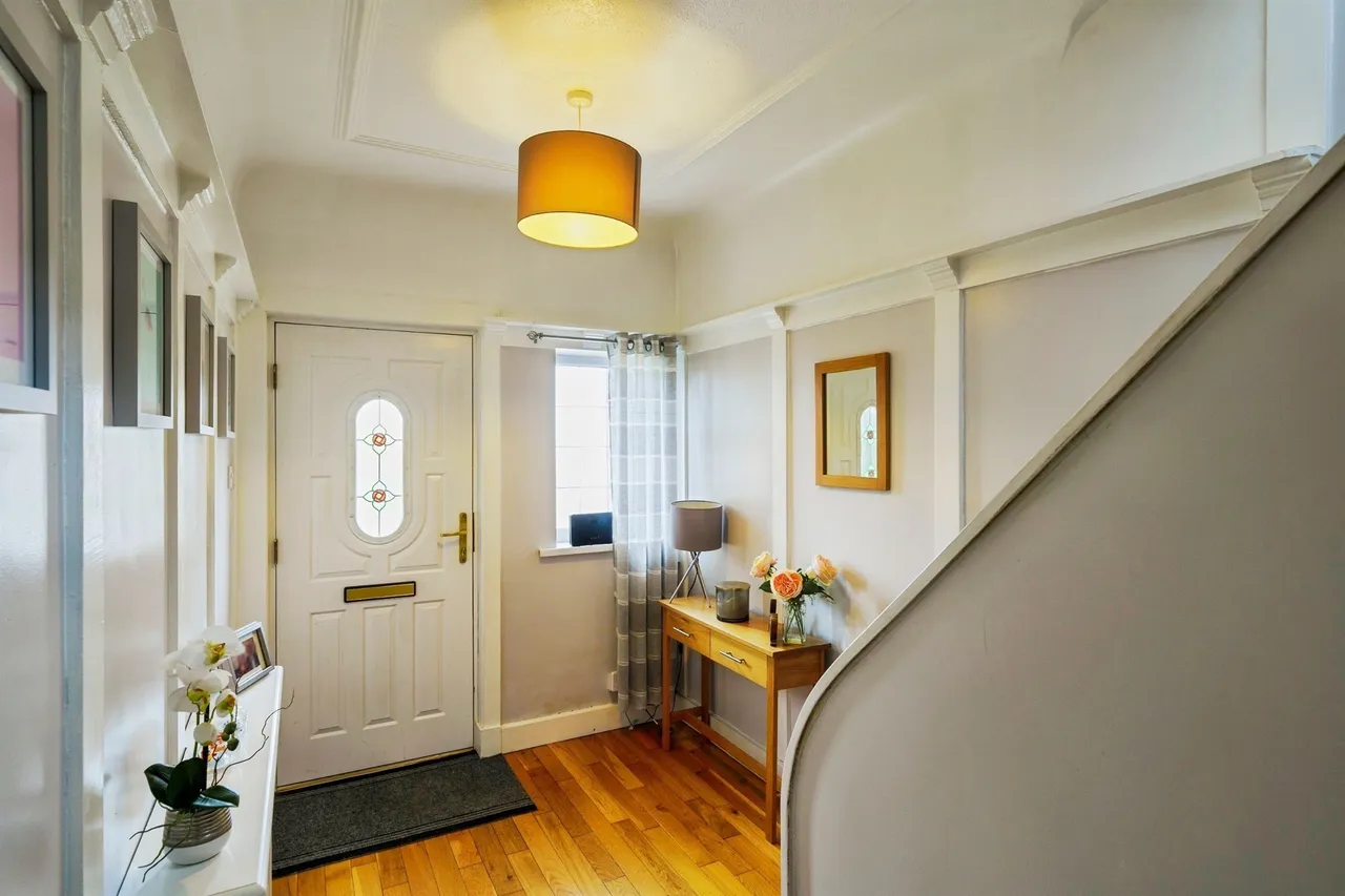 Loretto Drive, Wirral, CH49, photo 12