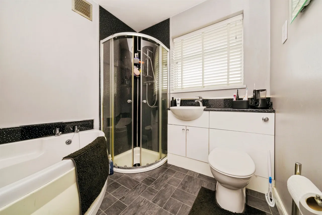 Loretto Drive, Wirral, CH49, photo 10